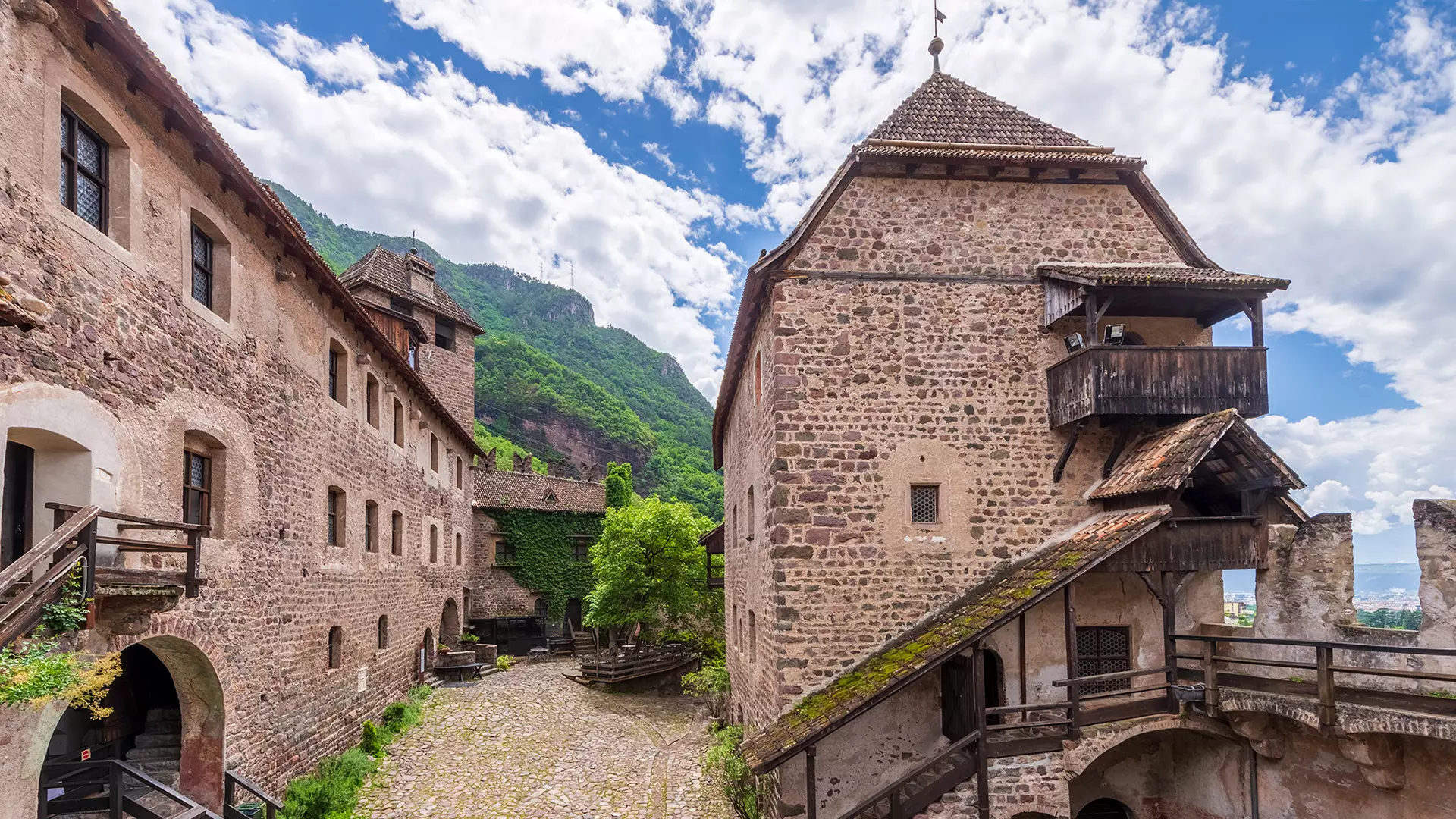 castel roncolo info manifestazioni bolzano